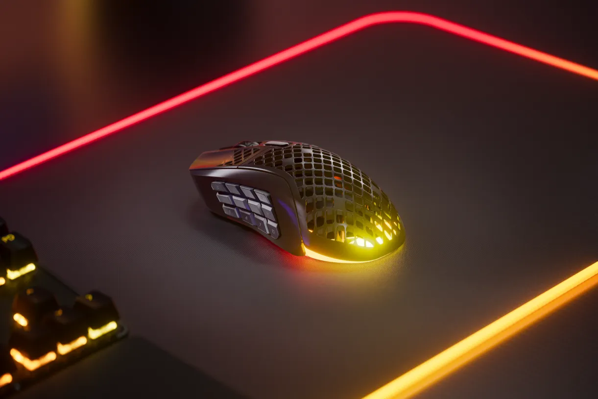 SteelSeries賽睿Aerox 9 無線電競滑鼠